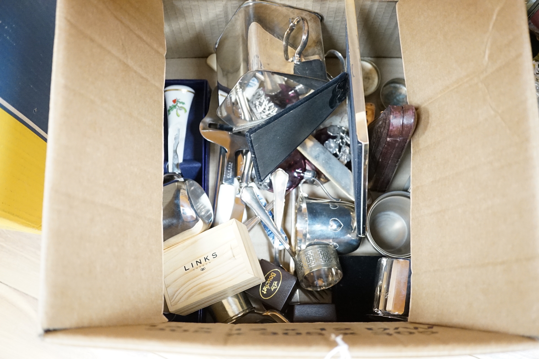 Collection of mixed glass and metalware including, art glass scent bottles, cased plated grape scissors, mugs and a photo frame